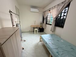 Blk 240 Yishun Ring Road (Yishun), HDB 5 Rooms #580100401
